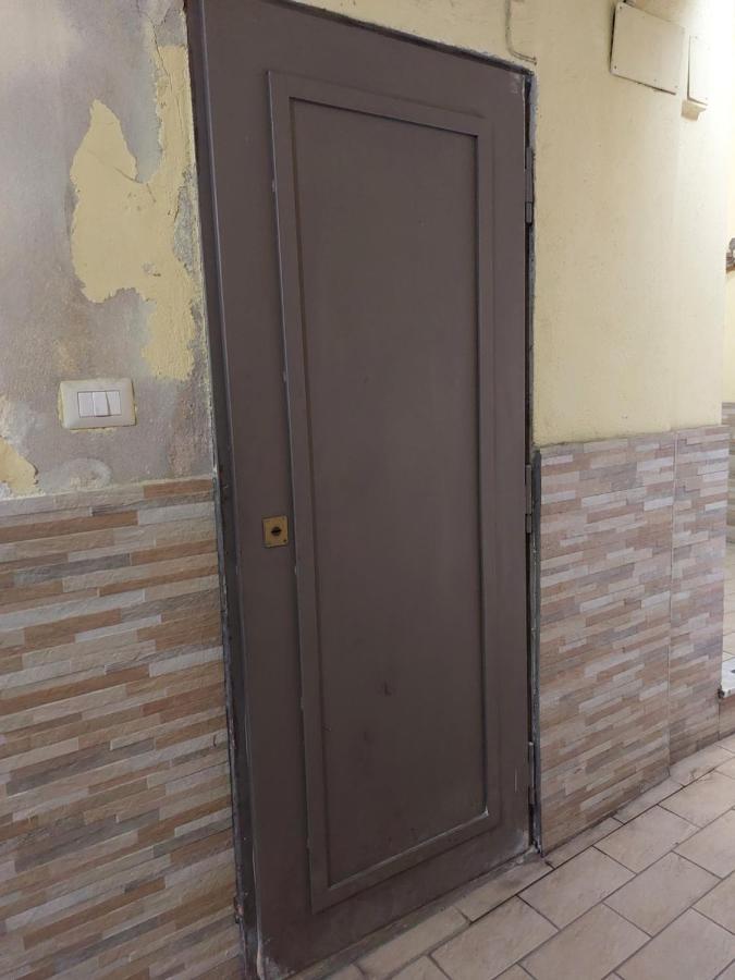 Masaniello'S House Apartment Naples Luaran gambar