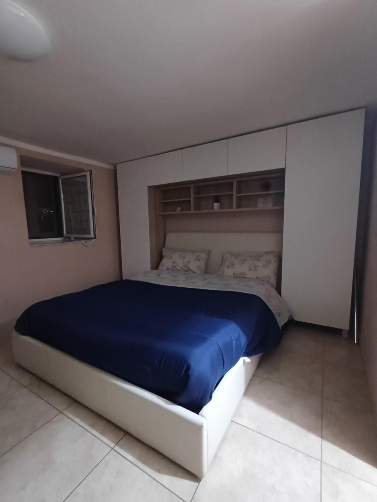 Masaniello'S House Apartment Naples Luaran gambar
