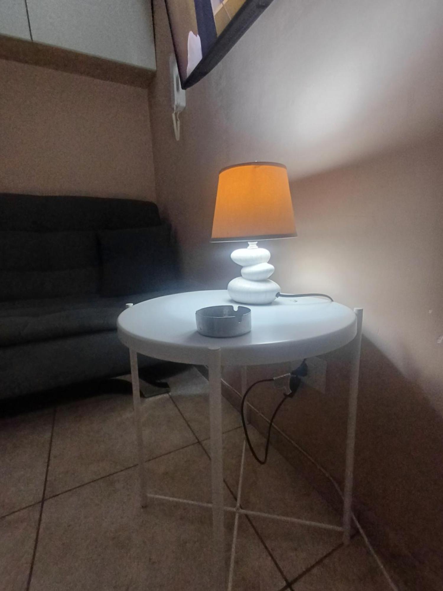 Masaniello'S House Apartment Naples Luaran gambar
